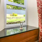 Longwell House بيت للعطل *