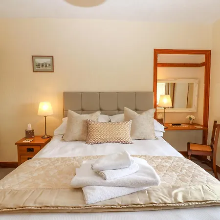 Longwell House Ferienhaus *