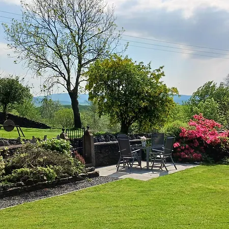 펜션 Longwell House *